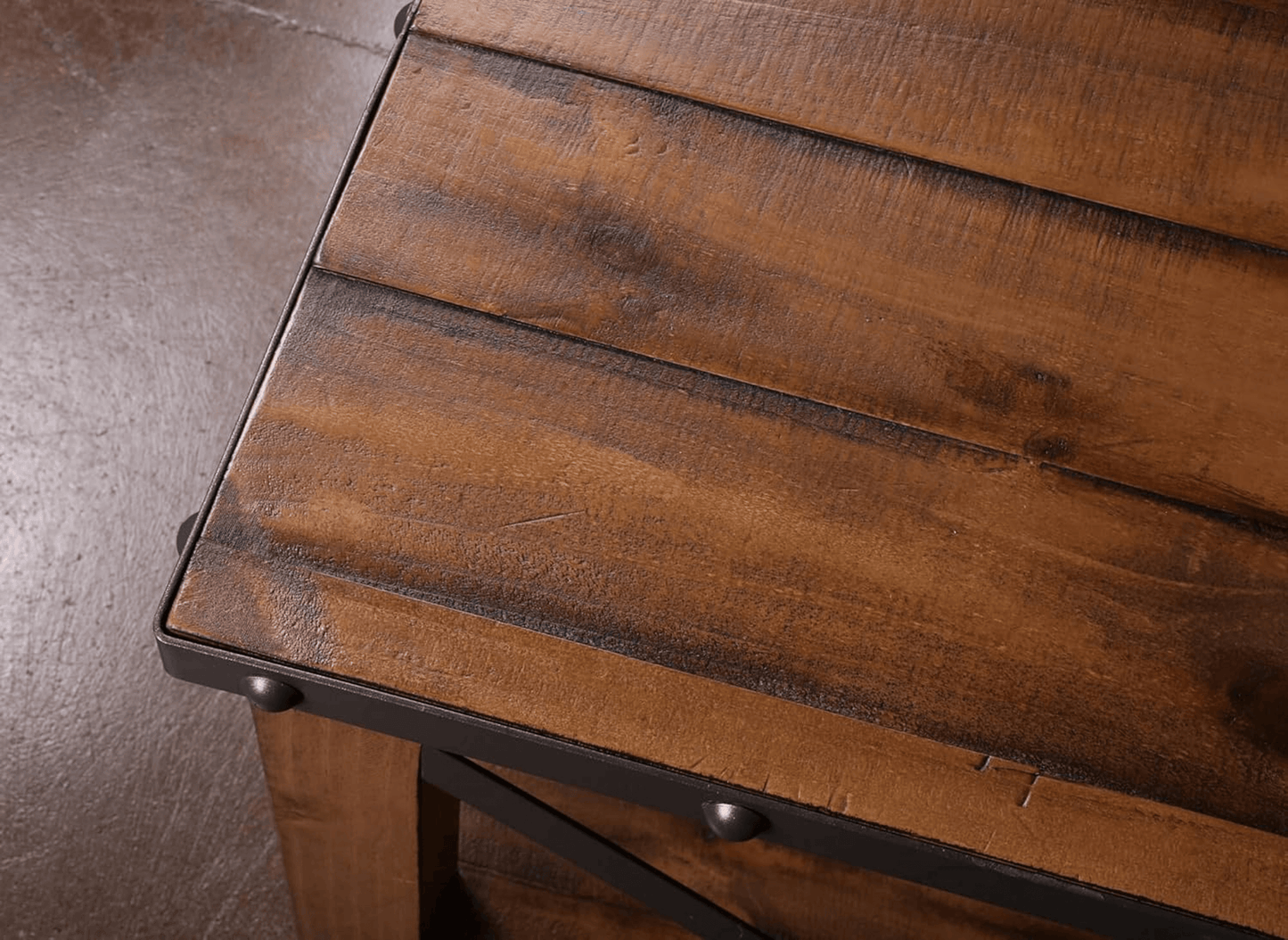 Rustic City End Table With Shelf By Sunset Trading