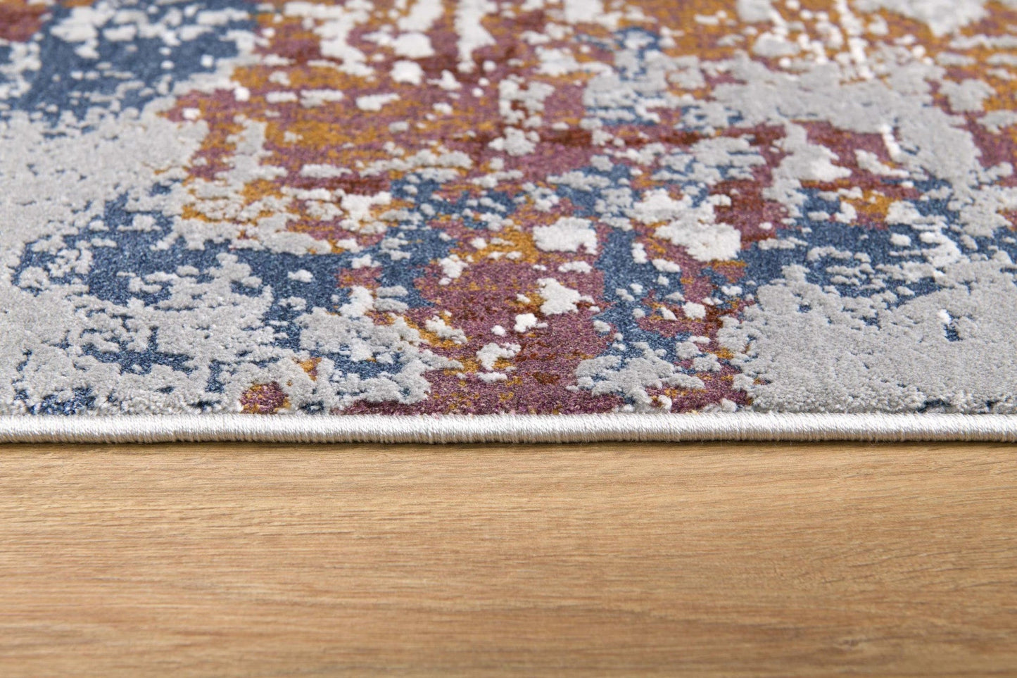 7' X 10' Gray And Ivory Modern Abstract Area Rug