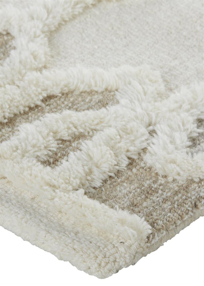 5' X 8' Ivory Tan And Silver Wool Geometric Tufted Handmade Stain