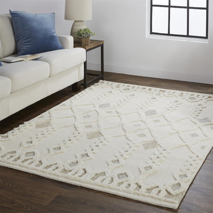 5' X 8' Ivory Tan And Silver Wool Geometric Tufted Handmade Stain